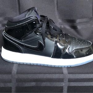 Nike Air Jordan 1 Mid SE Space Jam Concord Shoes Size 4Y DV1337-004 Black